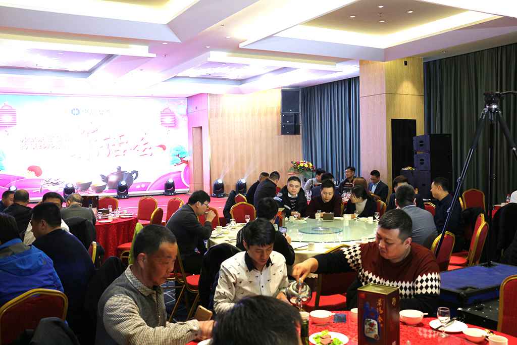 IMG_2445.jpg IMG_2445.jpg